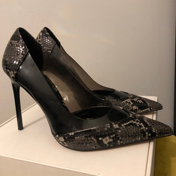ZARA snake-skin black heels - Picture 3 of 3